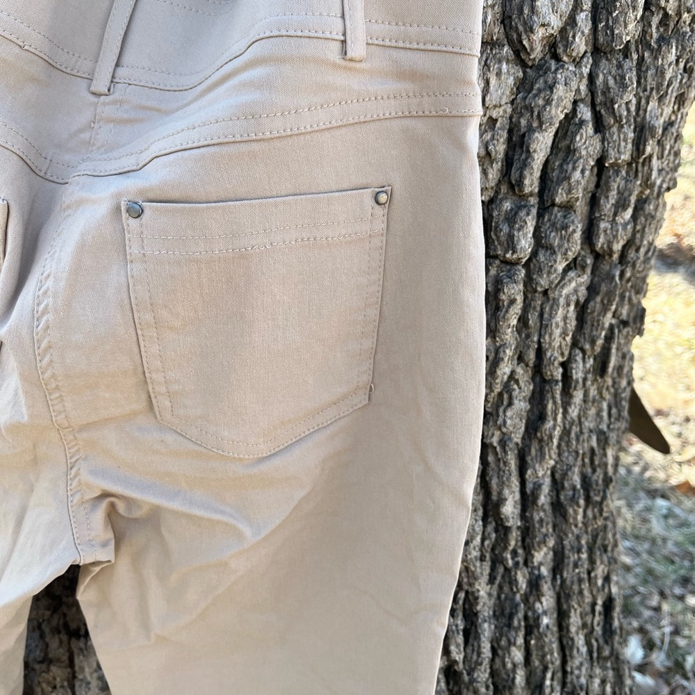 ⭐️89th & Madison Comfort Waist Pant in size 8